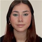 Profesora de Ingles para menos de 14 años